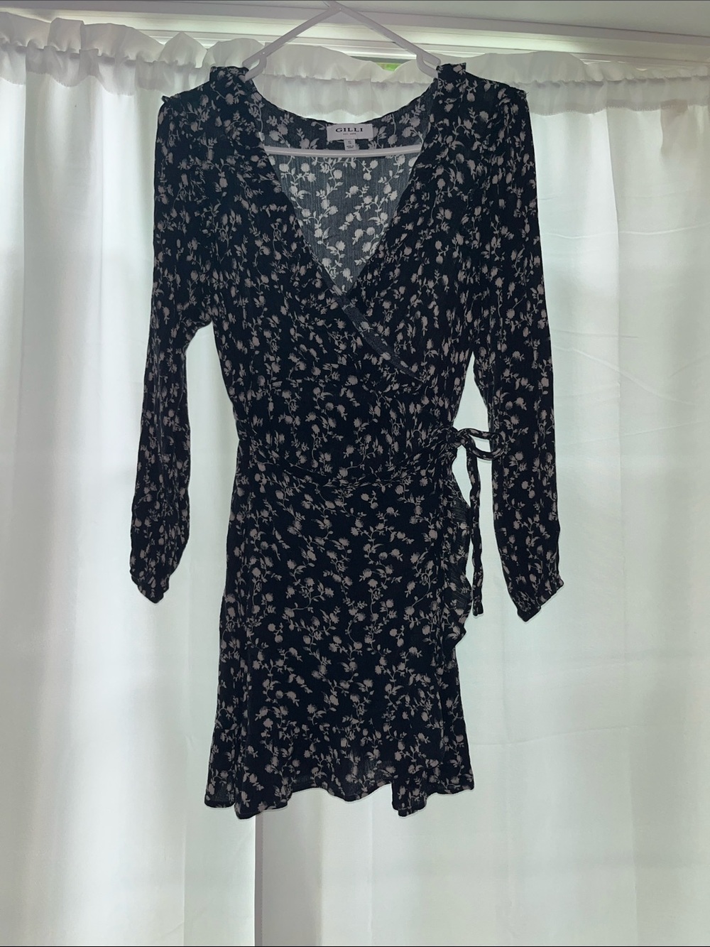 GILLI Blue-Gray Floral Wrap Mini Dress
